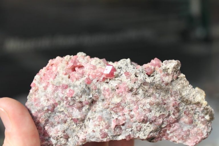 Grossular GRANAT  xx