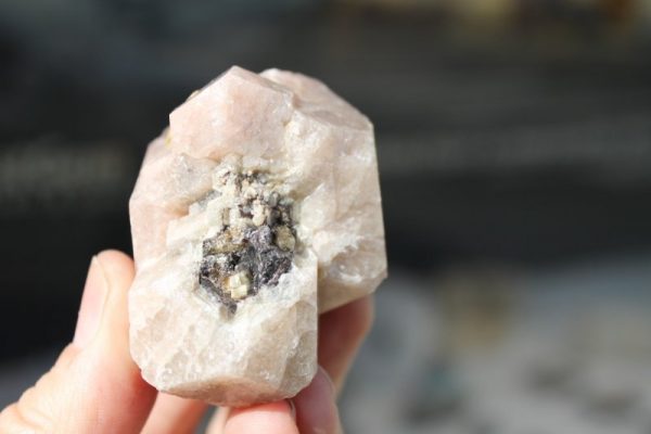 Rosafärbiger GROSSULAR xx – Bild 2