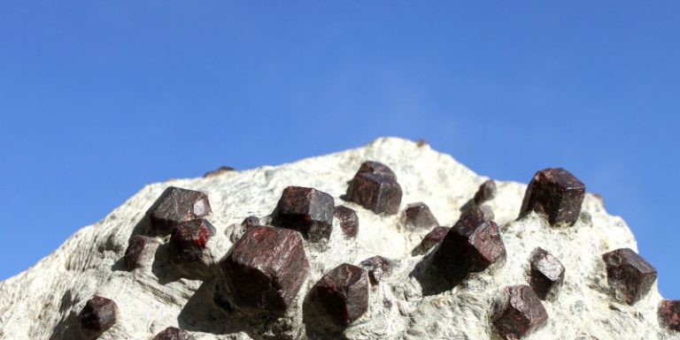 ALMANDIN  xx - ZILLERTAL