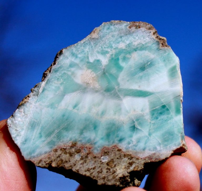 LARIMAR  Natur