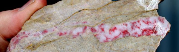 ZINNOBER xx in Quarz – Bild 3