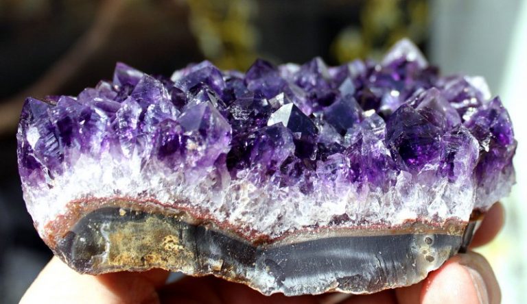 AA Extra AMETHYST xx - URUGUAY