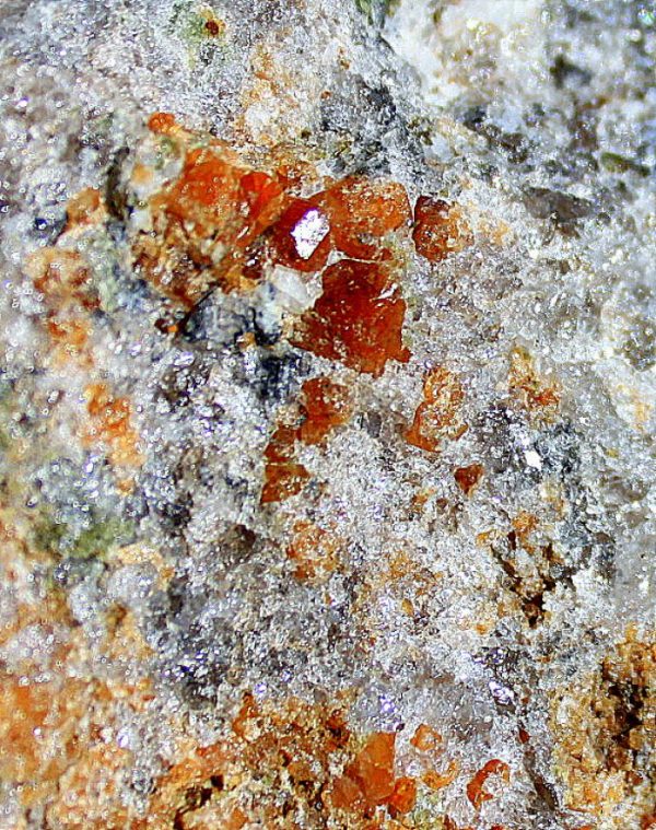 HESSONIT GRANAT xx - KORALPE – Bild 2