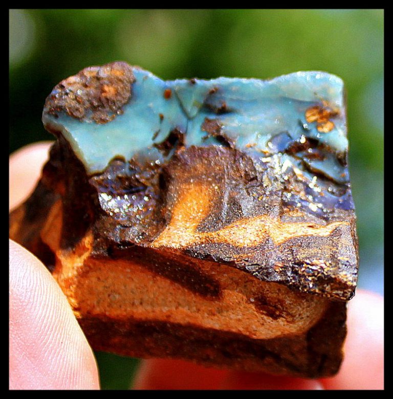 BOULDER OPAL - Rohstein