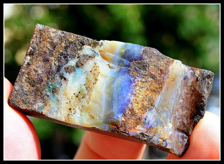 QUEENSLAND OPAL - Rohstein