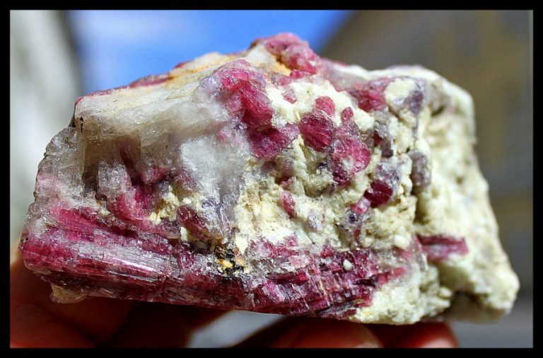 Rote TURMALINE xx - NIGERIA