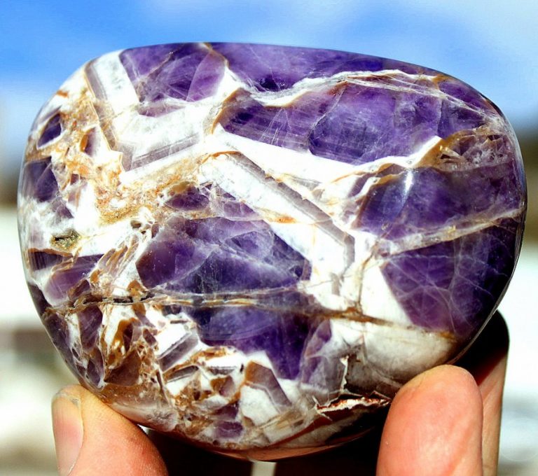 CHEVRON AMETHYST - FREEFORM