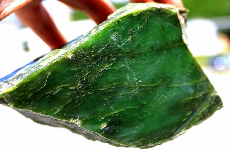 Echte JADE -CANADA